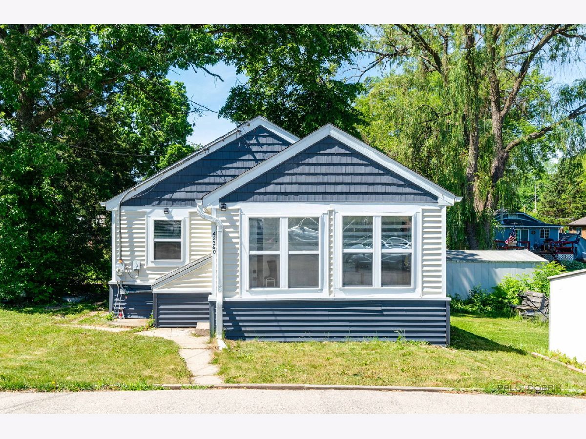  For Sale Antioch Illinois, 42360 Willow Street