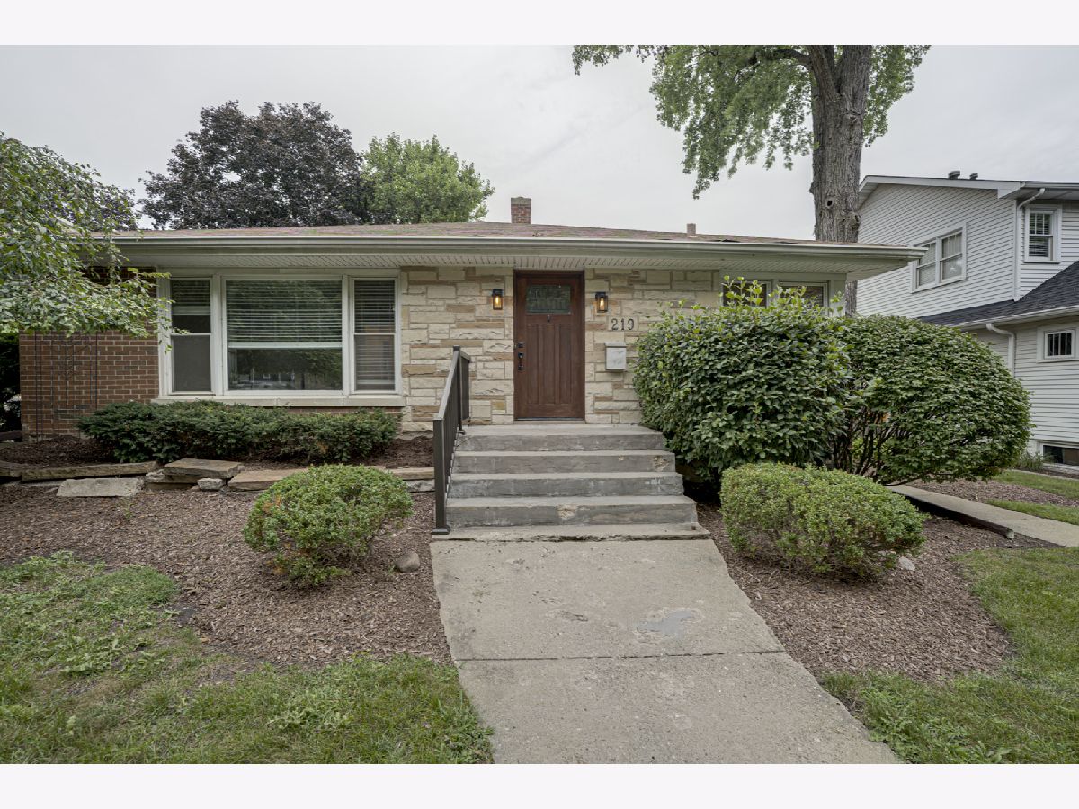  For Rent Naperville Illinois, 219 Spring