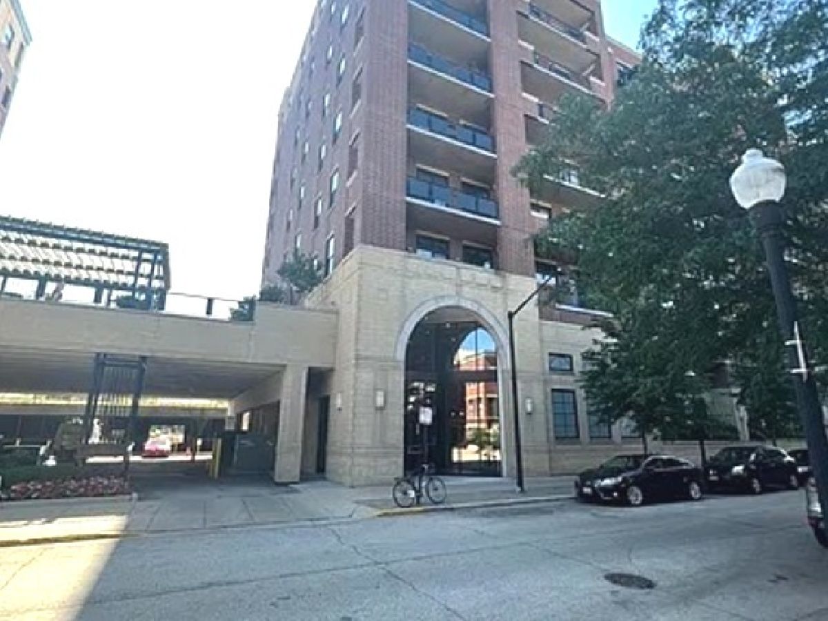  For Sale Chicago Illinois, 833 15th Place