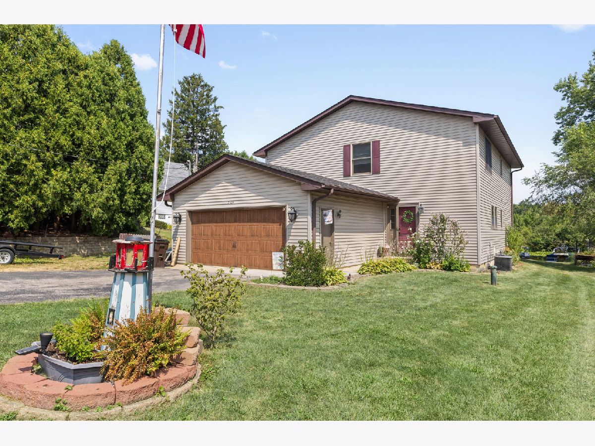  For Sale Paddock Lake Wisconsin, 24724 74th Street