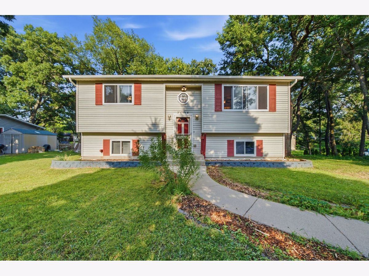  For Sale Wonder Lake Illinois, 3006 Hickory Drive