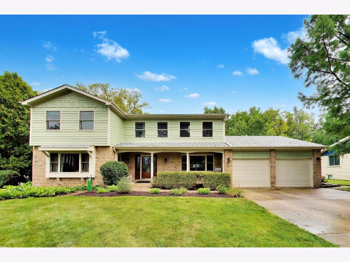  For Sale Palatine Illinois, 2302 Lisa Court