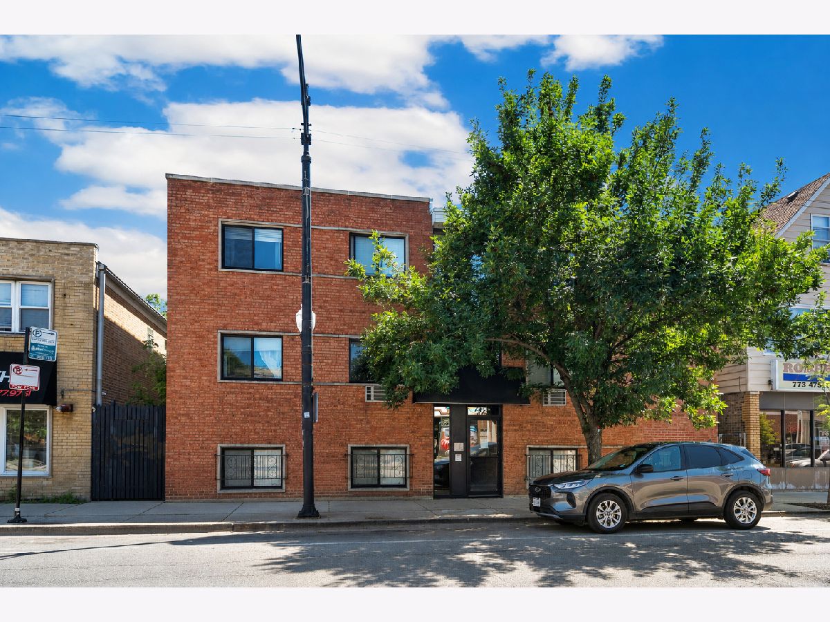  Sold Chicago Illinois, 3037 Montrose