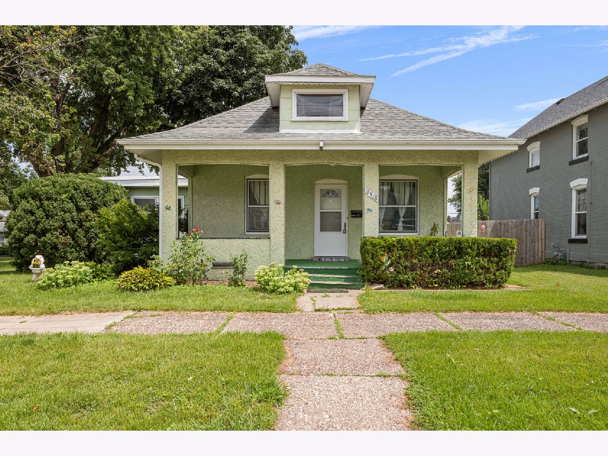  For Sale Moline Illinois, 2318 5th Street