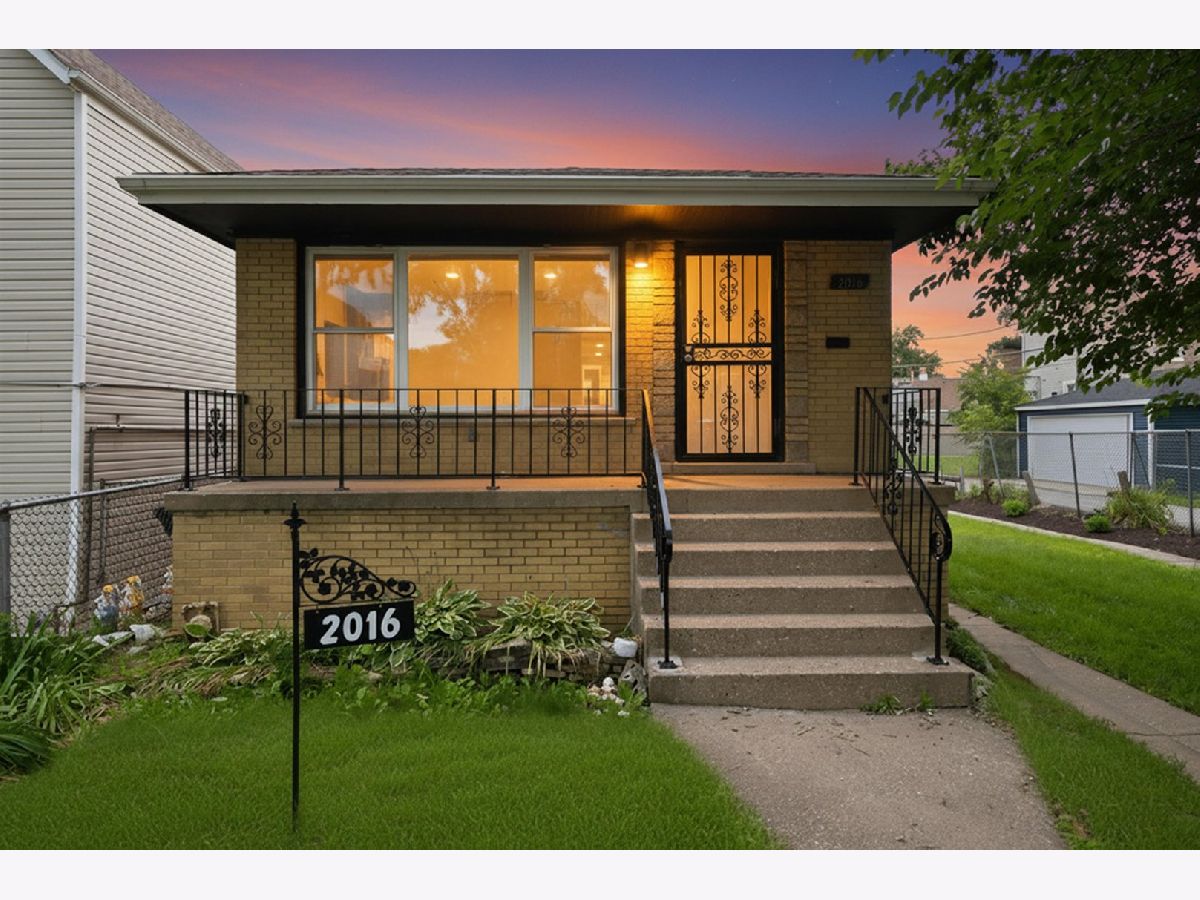  For Sale Chicago Illinois, 2016 52nd Street