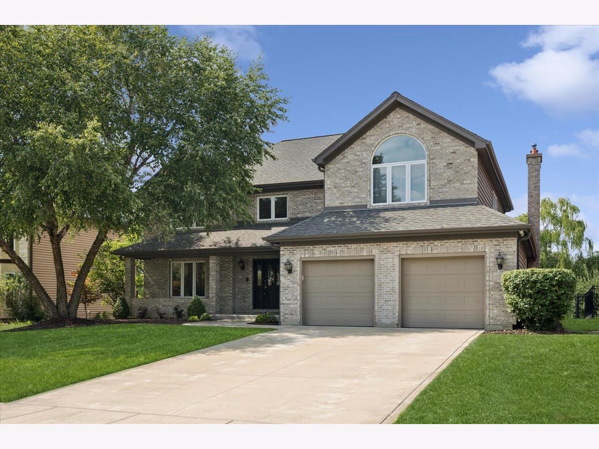  For Sale Naperville Illinois, 2066 Bunker Circle