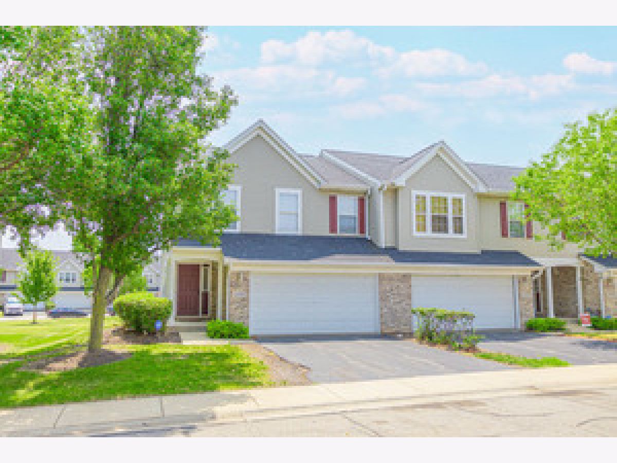  For Sale Crest Hill Illinois, 1335 Harvest Drive