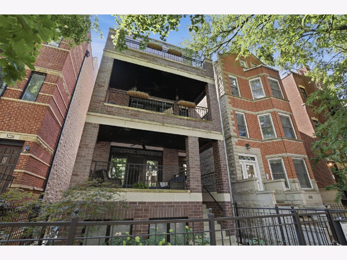 For Sale Chicago Illinois, 3228 Seminary Avenue
