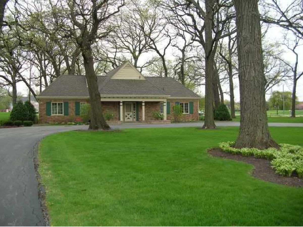 Homes & Condominiums For Sale Prestwick Country Club Frankfort Illinois, 1000 Prestwick Drive