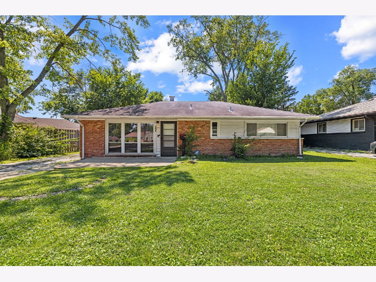  For Sale Park Forest Illinois, 454 Indianwood Boulevard