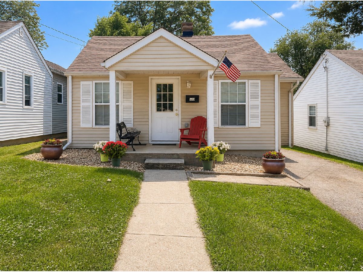  For Rent East Dundee Illinois, 310 Johnson