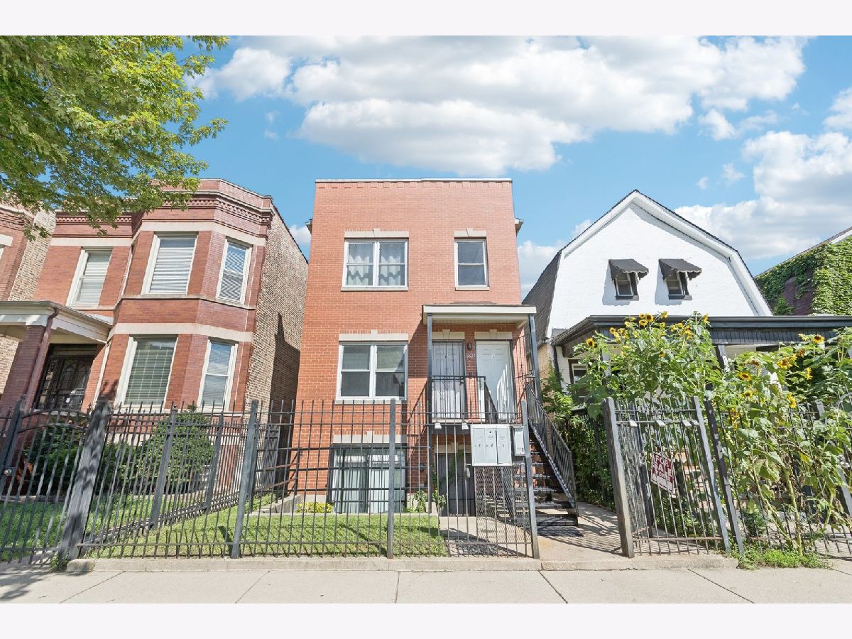  For Sale Chicago Illinois, 6823 Dorchester Avenue