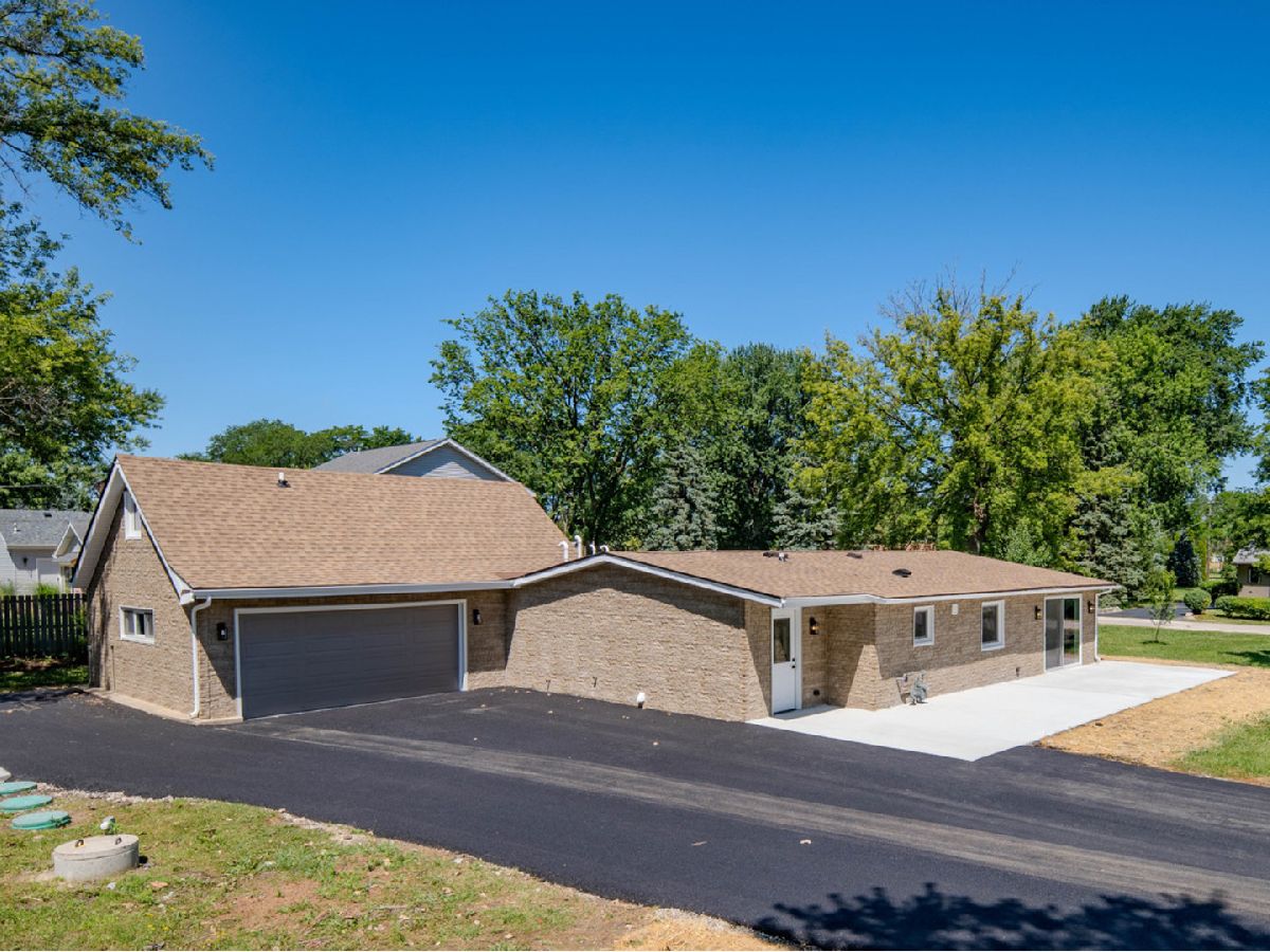  For Sale Arlington Heights Illinois, 1823 Park Place