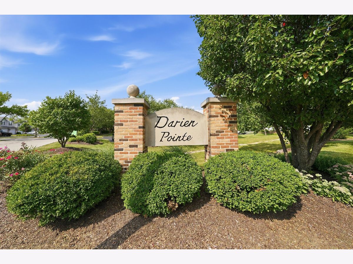  For Sale Darien Illinois, 8321 Highpoint Circle