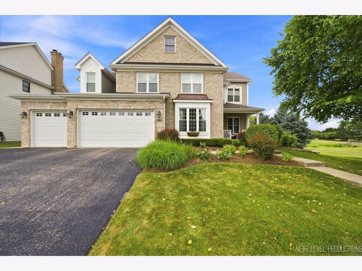  Sold St Charles Illinois, 40W391 William Cullen Bryant