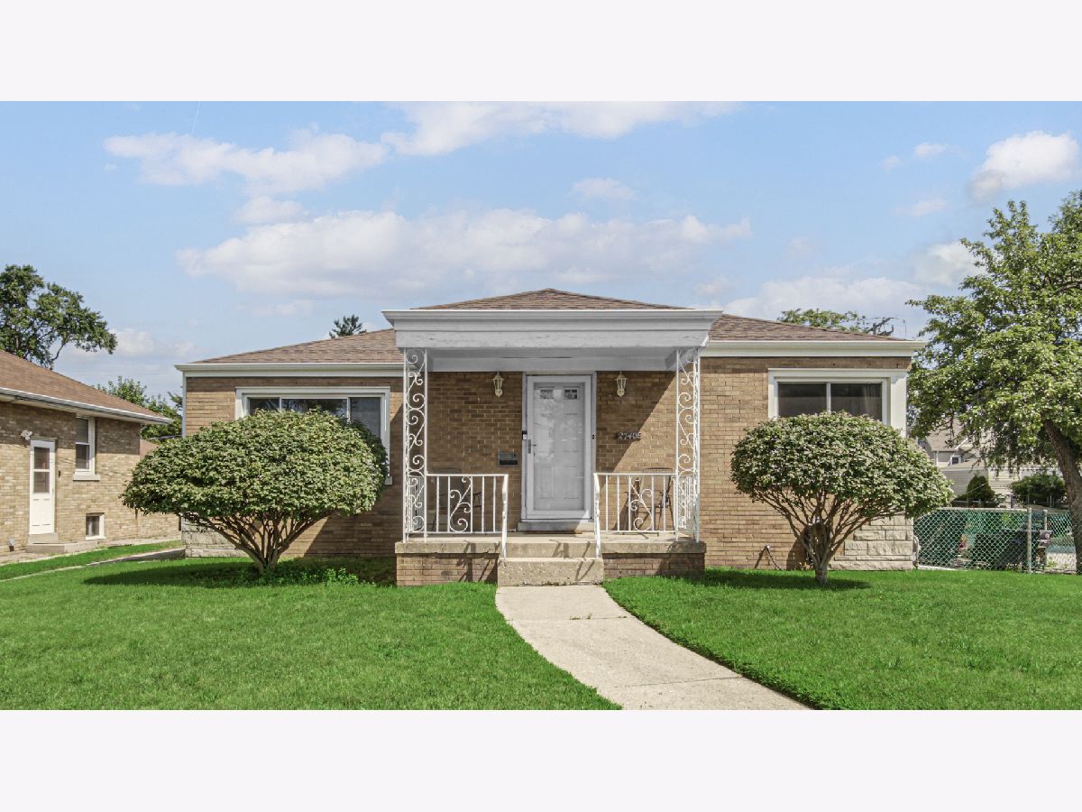  For Sale Lansing Illinois, 2740 Ridge Road