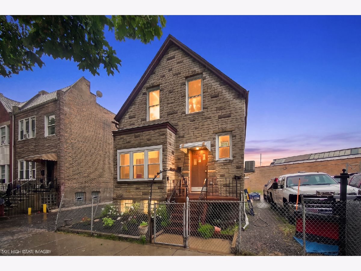  For Sale Chicago Illinois, 1332 Harding Avenue