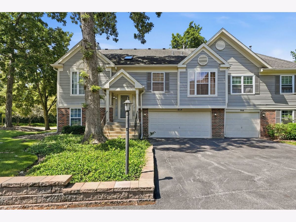  For Sale Elgin Illinois, 864 Shady Oaks Drive
