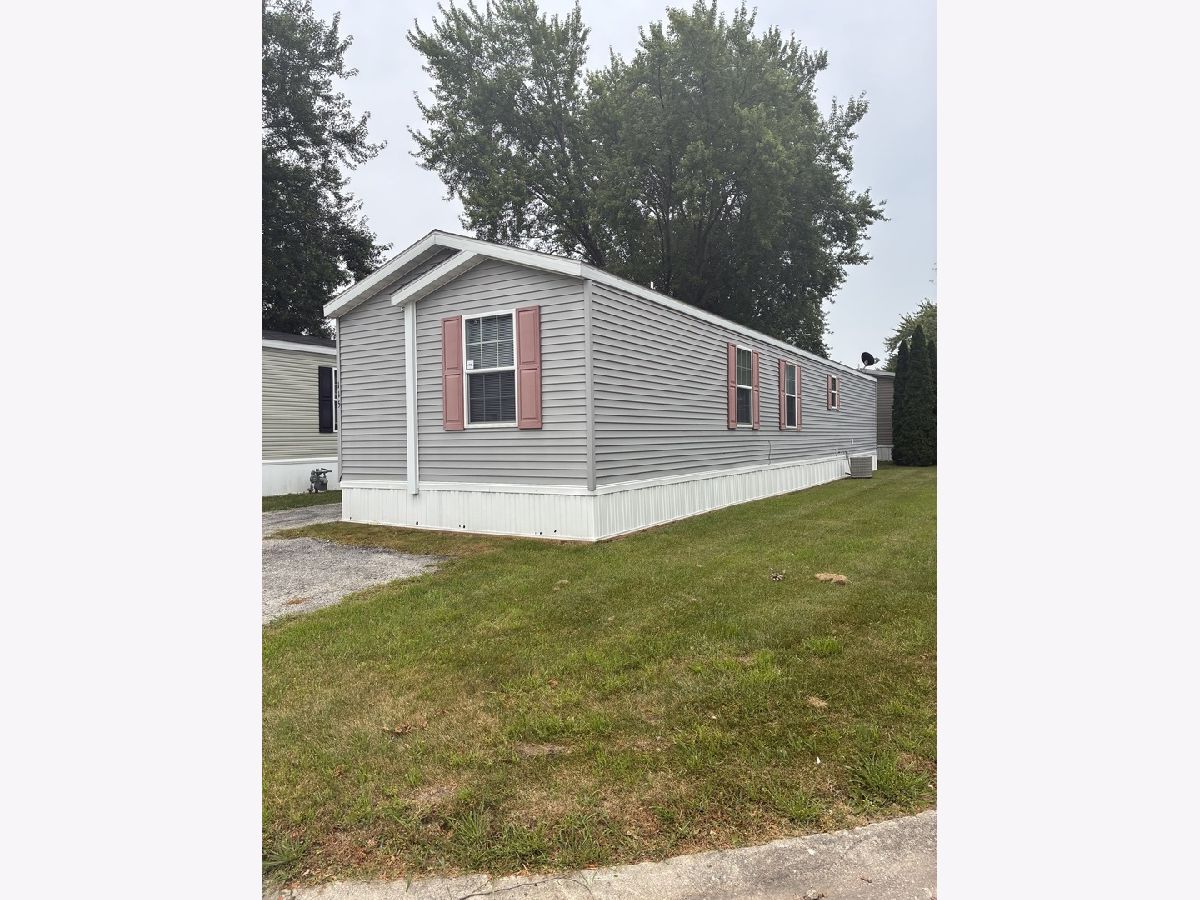  Sold Sauk Village Illinois, 115 Carriage