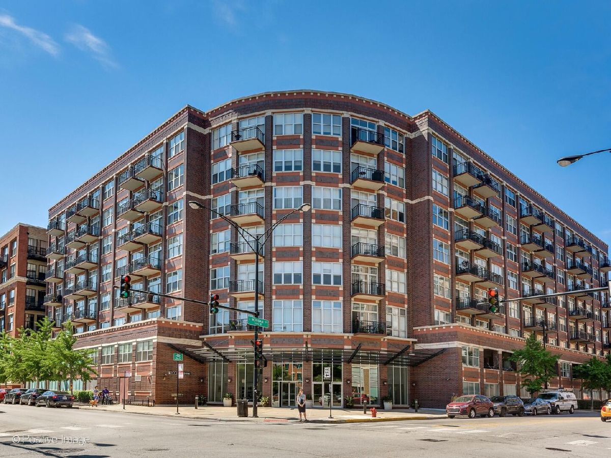  For Sale Chicago Illinois, 1000 Adams Street