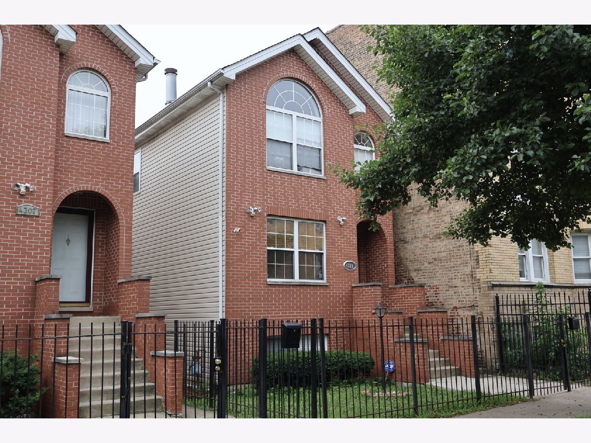  For Sale Chicago Illinois, 4309 Flournoy Street