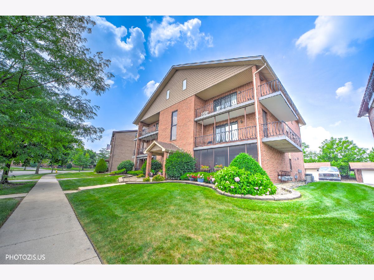  For Sale Tinley Park Illinois, 16742 Paxton Avenue