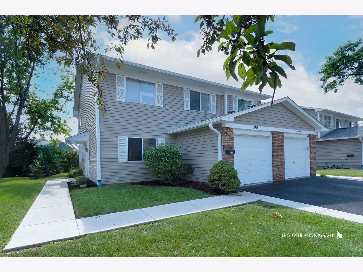  For Sale Carol Stream Illinois, 497 Dakota Court