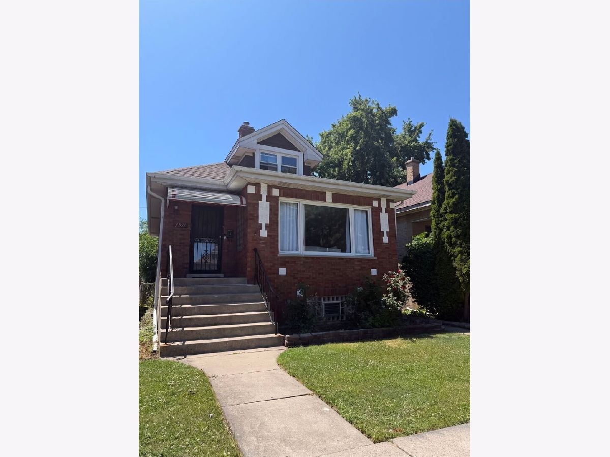  Sold Elmwood Park Illinois, 7911 Oakleaf