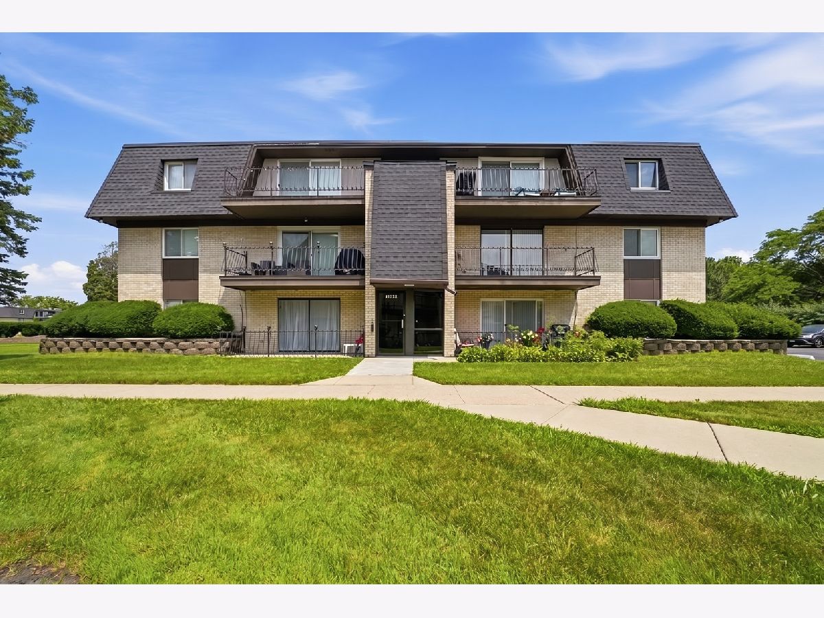  For Sale Palos Hills Illinois, 11123 84th Avenue