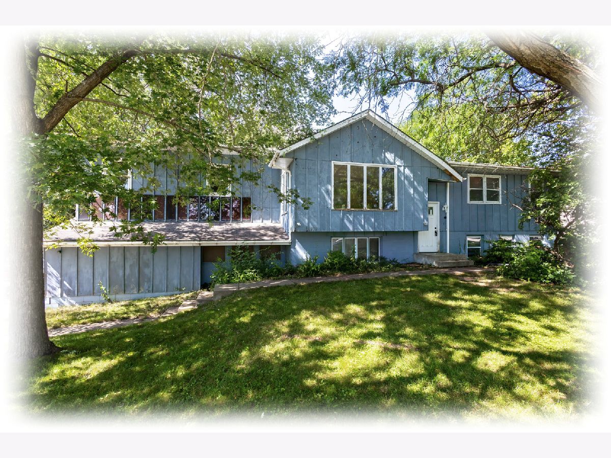  For Sale Rapids City Illinois, 1717 7th Avenue A Avenue