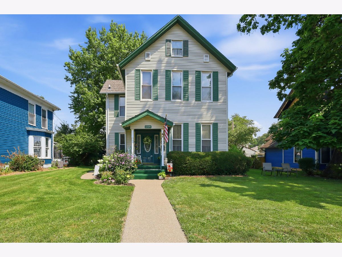 For Sale Davenport Iowa, 2118 3rd Street