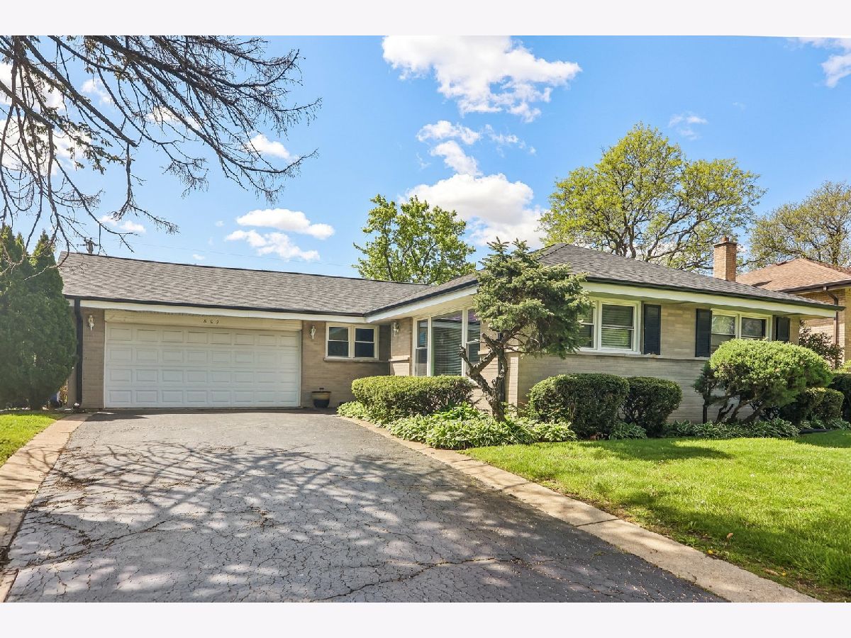  For Sale Mount Prospect Illinois, 807 Golfview Drive