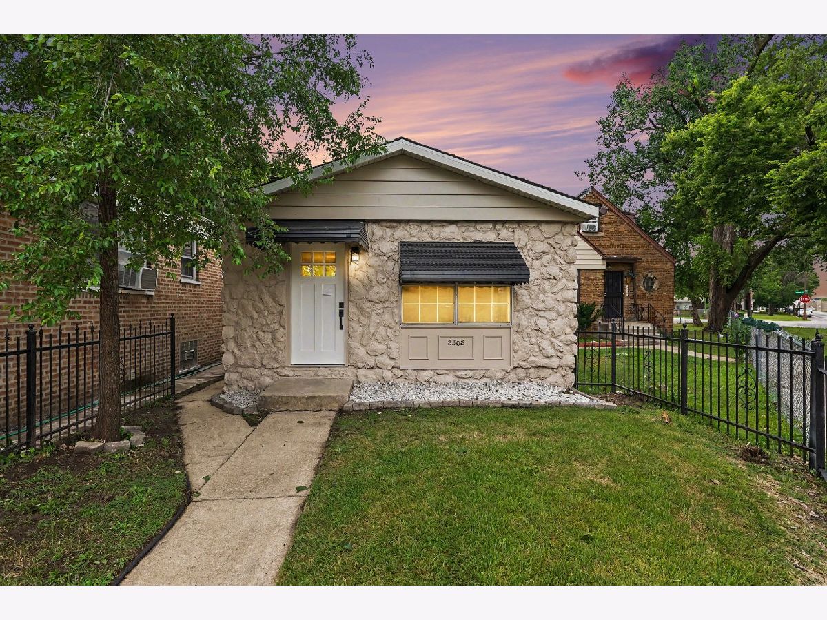  For Sale Chicago Illinois, 8308 Anthony Avenue