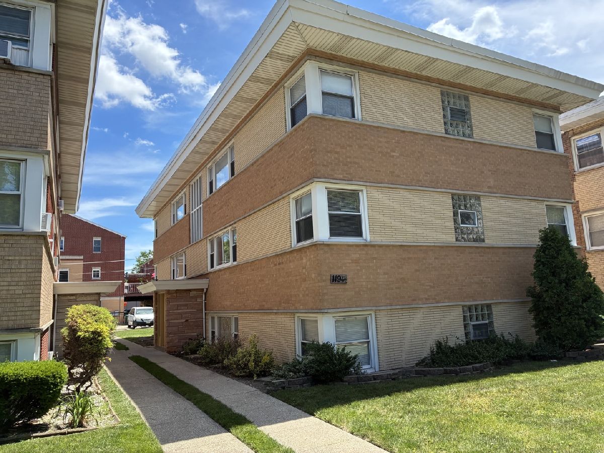  For Sale Oak Park Illinois, 1194 Kenilworth Avenue