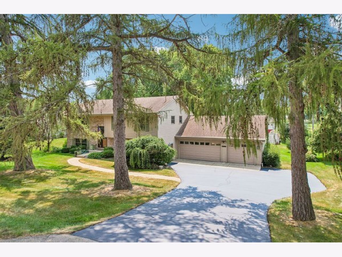  For Sale Wonder Lake Illinois, 8411 Garrison Road