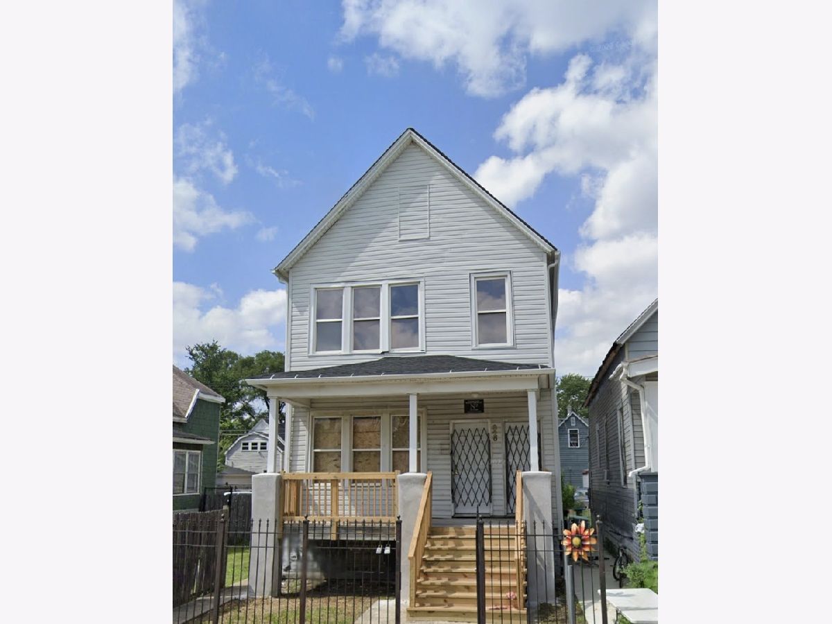  For Sale Chicago Illinois, 320 111th Place