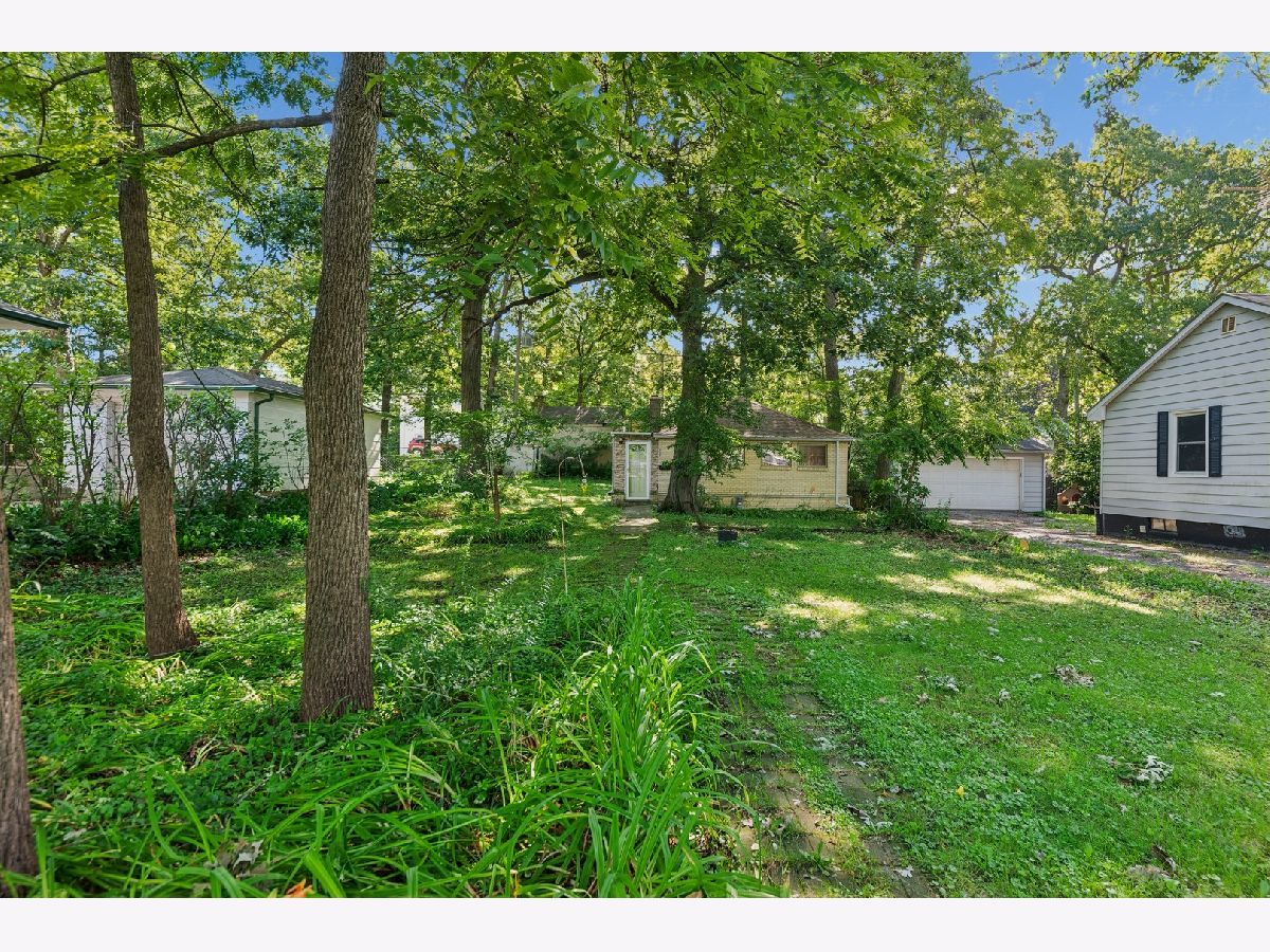  For Sale Winthrop Harbor Illinois, 825 Kirkwood Avenue