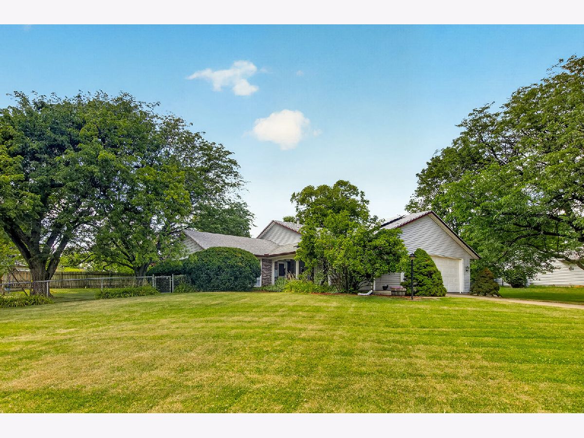  Sold Byron Illinois, 8586 Yellowstone