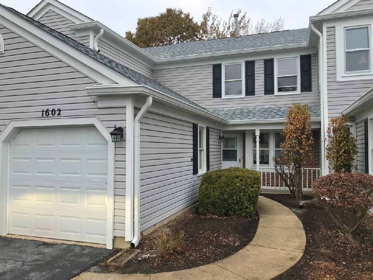  For Rent Elk Grove Village Illinois, 1602 Vermont