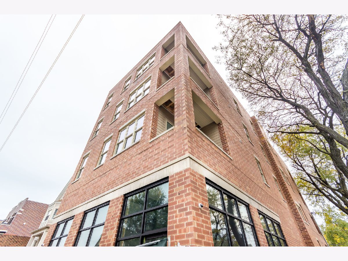  Rented Chicago Illinois, 3459 Belmont