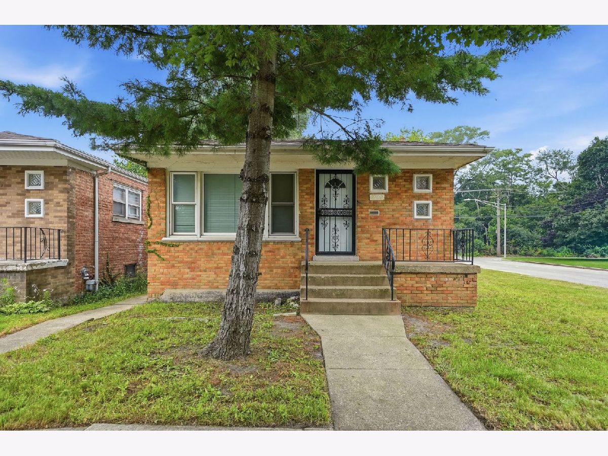  For Sale Chicago Illinois, 9700 Torrence Avenue