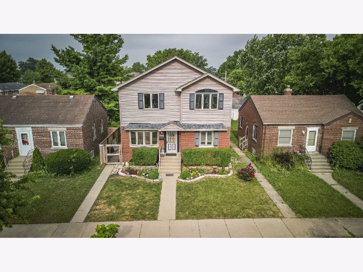 For Sale Chicago Illinois, 10804 Ridgeway Avenue