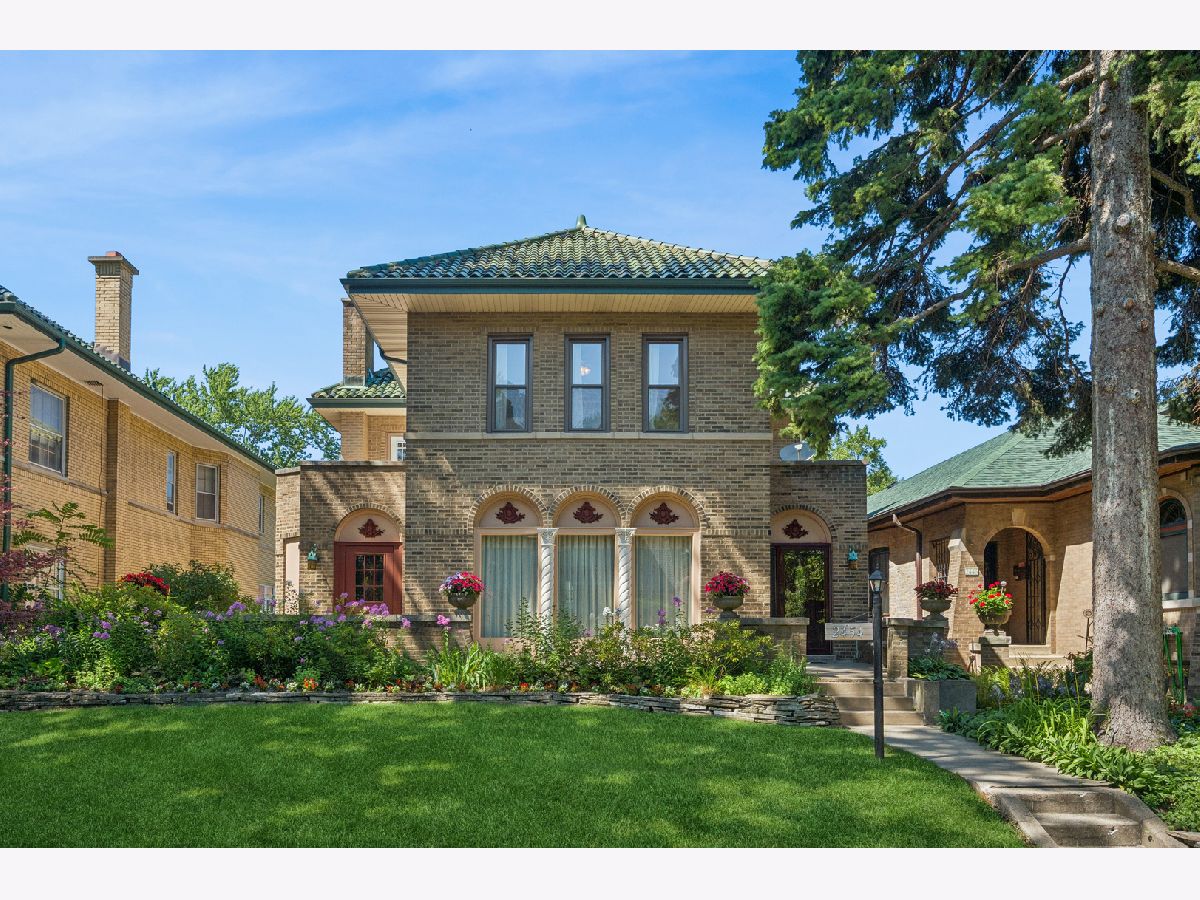  For Sale Chicago Illinois, 2454 Morse Avenue