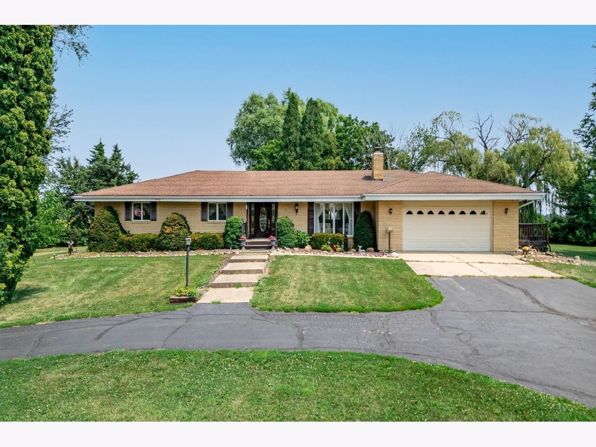  Sold Leaf River Illinois, 8251 Quail Ridge