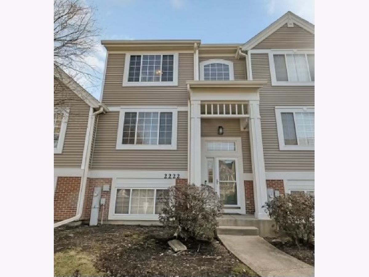 Townhomes & Condos For Sale Ogden Pointe Aurora Illinois, 2222 Daybreak Drive