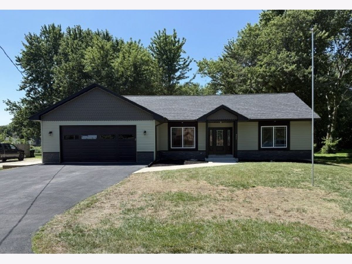  For Sale Braidwood Illinois, 357 French Street