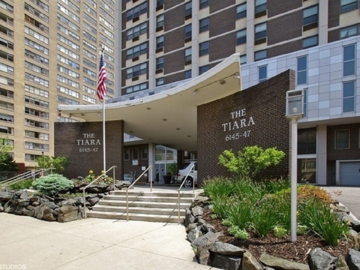  Sold Chicago Illinois, 6147 Sheridan