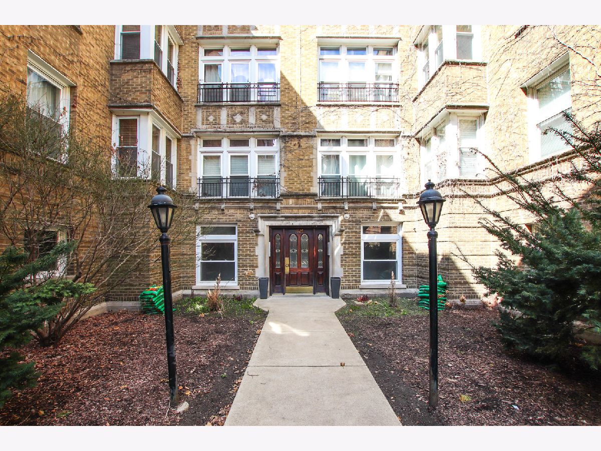  Rented Chicago Illinois, 1626 Farwell