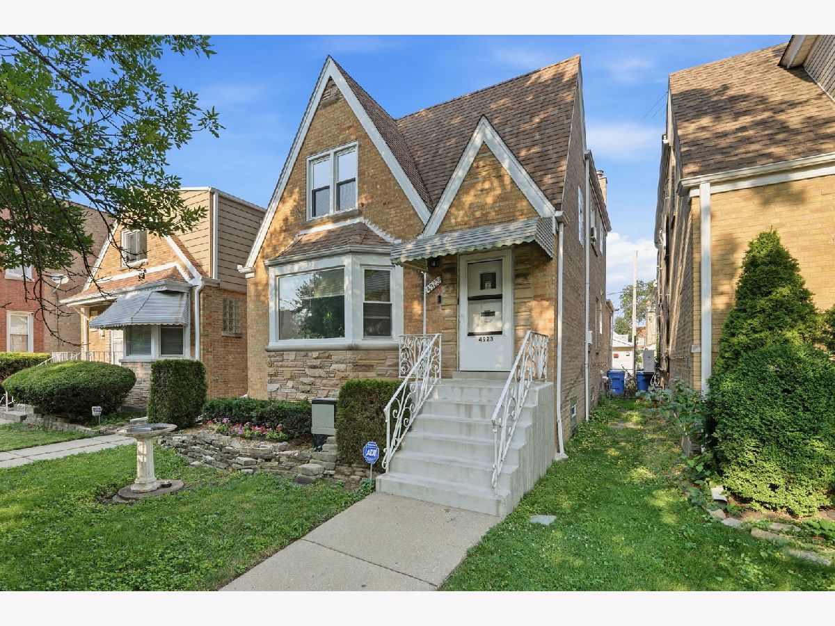  For Sale Chicago Illinois, 4923 Mason Avenue