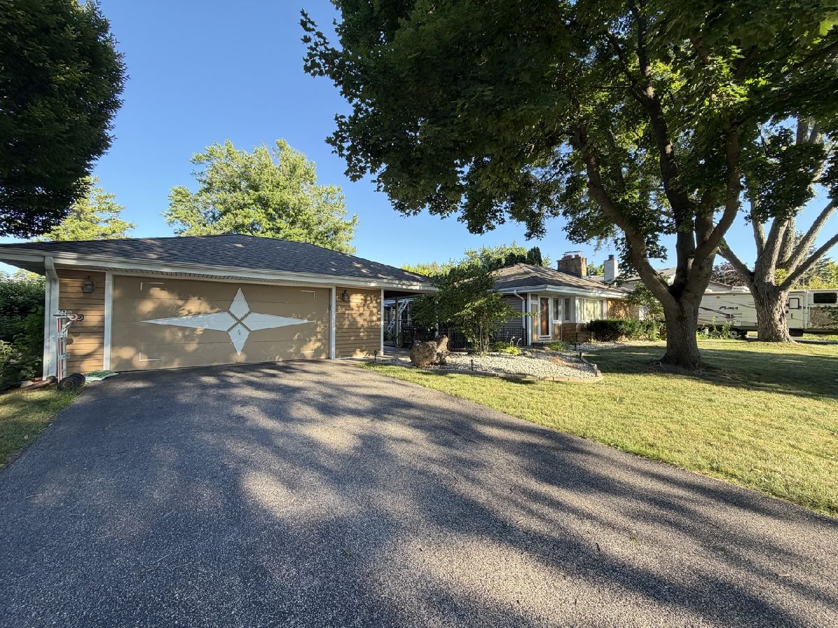  For Rent Lake Villa Illinois, 37235 Hillside